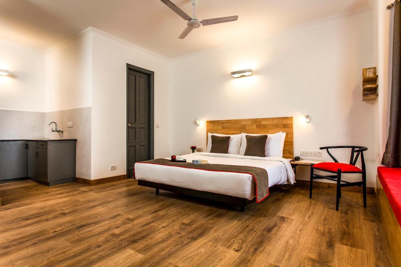 Oyo Townhouse 086 Pankha Road Hotel New Delhi Eksteriør billede